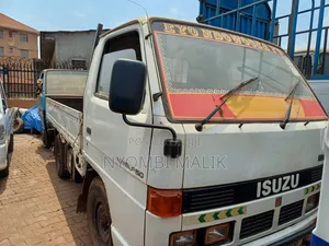 Isuzu ELF Truck 150