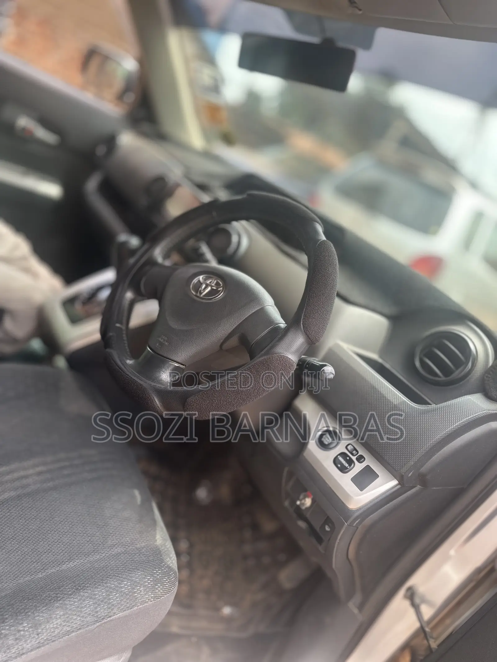 Toyota Rumion 1.5 FWD 2023 Silver
