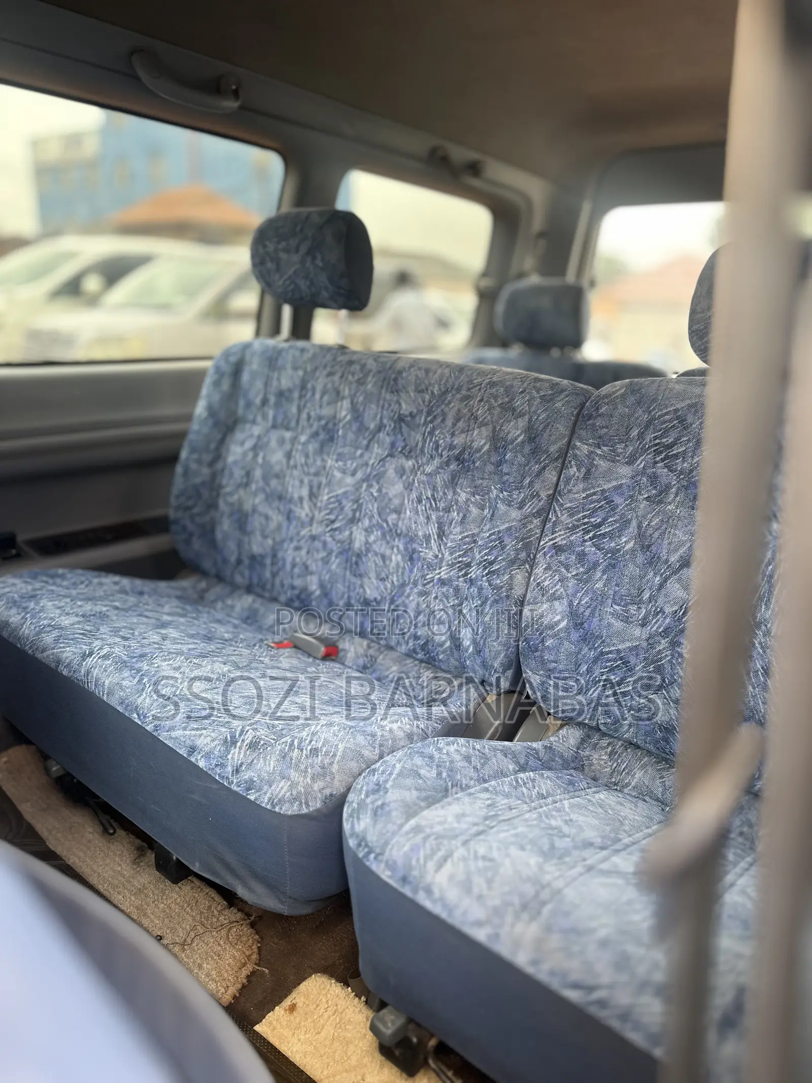 Toyota TownAce Noah 1998 White