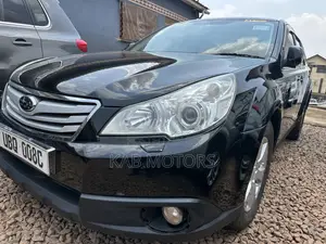 Subaru Outback 2.5i Limited 2011 Black
