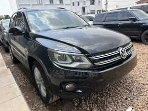 Volkswagen Tiguan 2013 Black