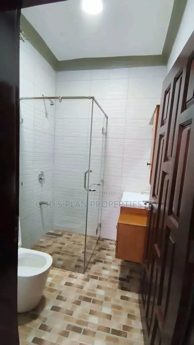 2bdrm Apartment in Wakaliga Estate, Central Division for rent
