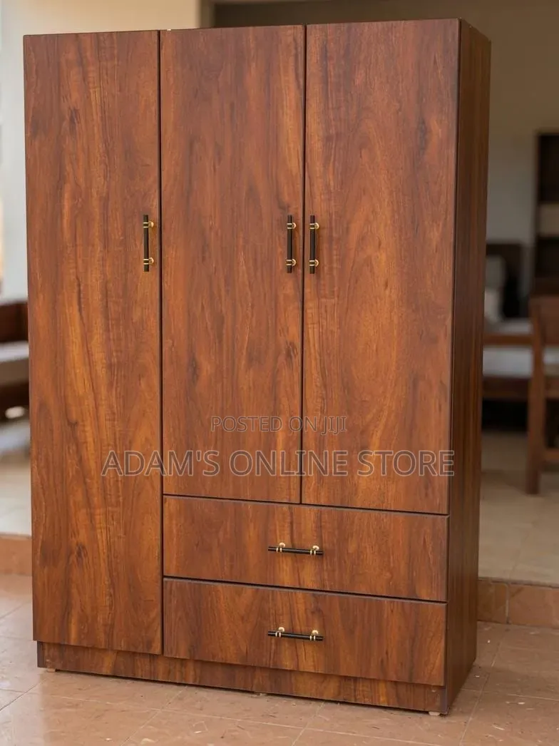Wardrobe 122cm by 6ft Height for Sale Available