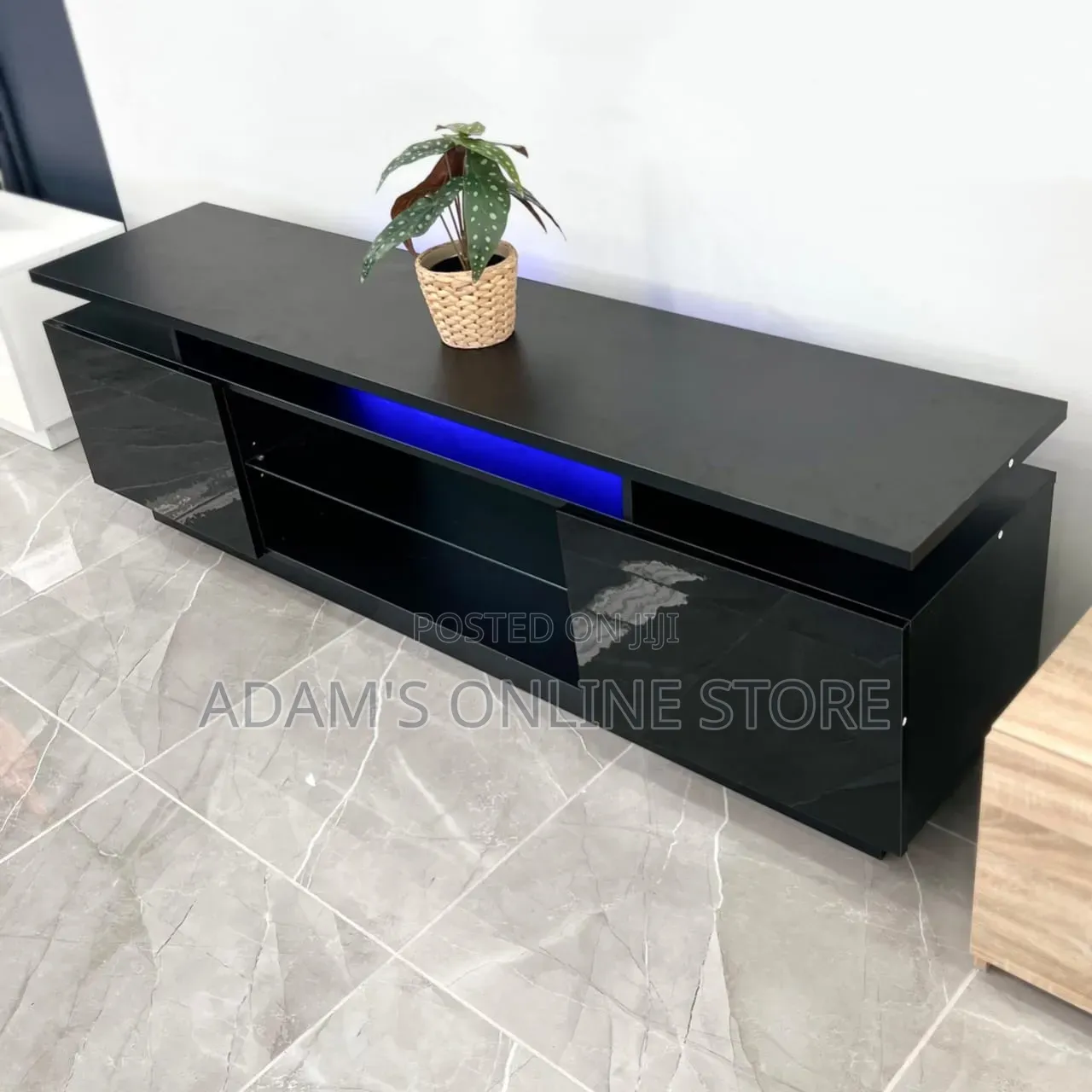 Blavk TV Stand Unit High Gloss TV Stand