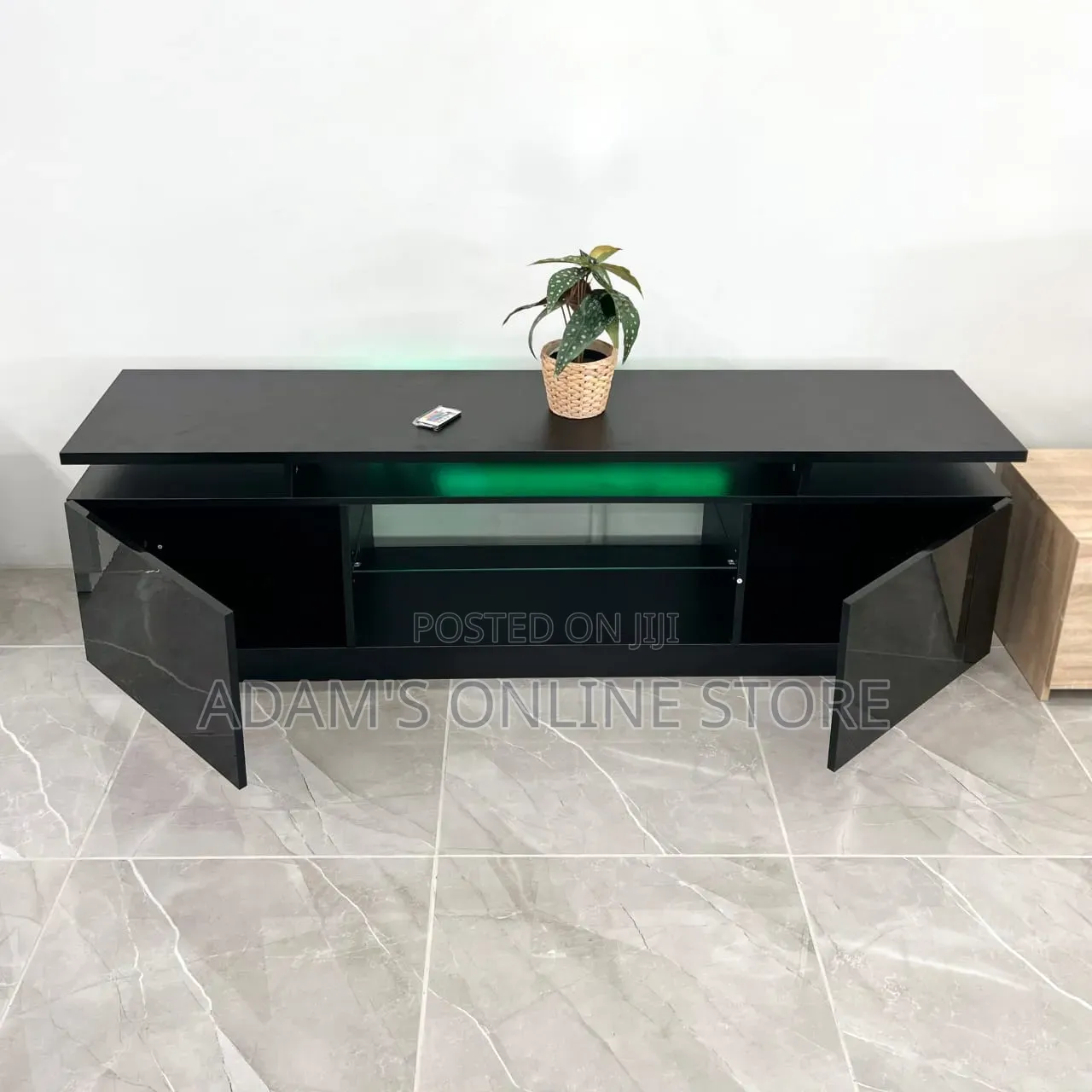 Blavk TV Stand Unit High Gloss TV Stand