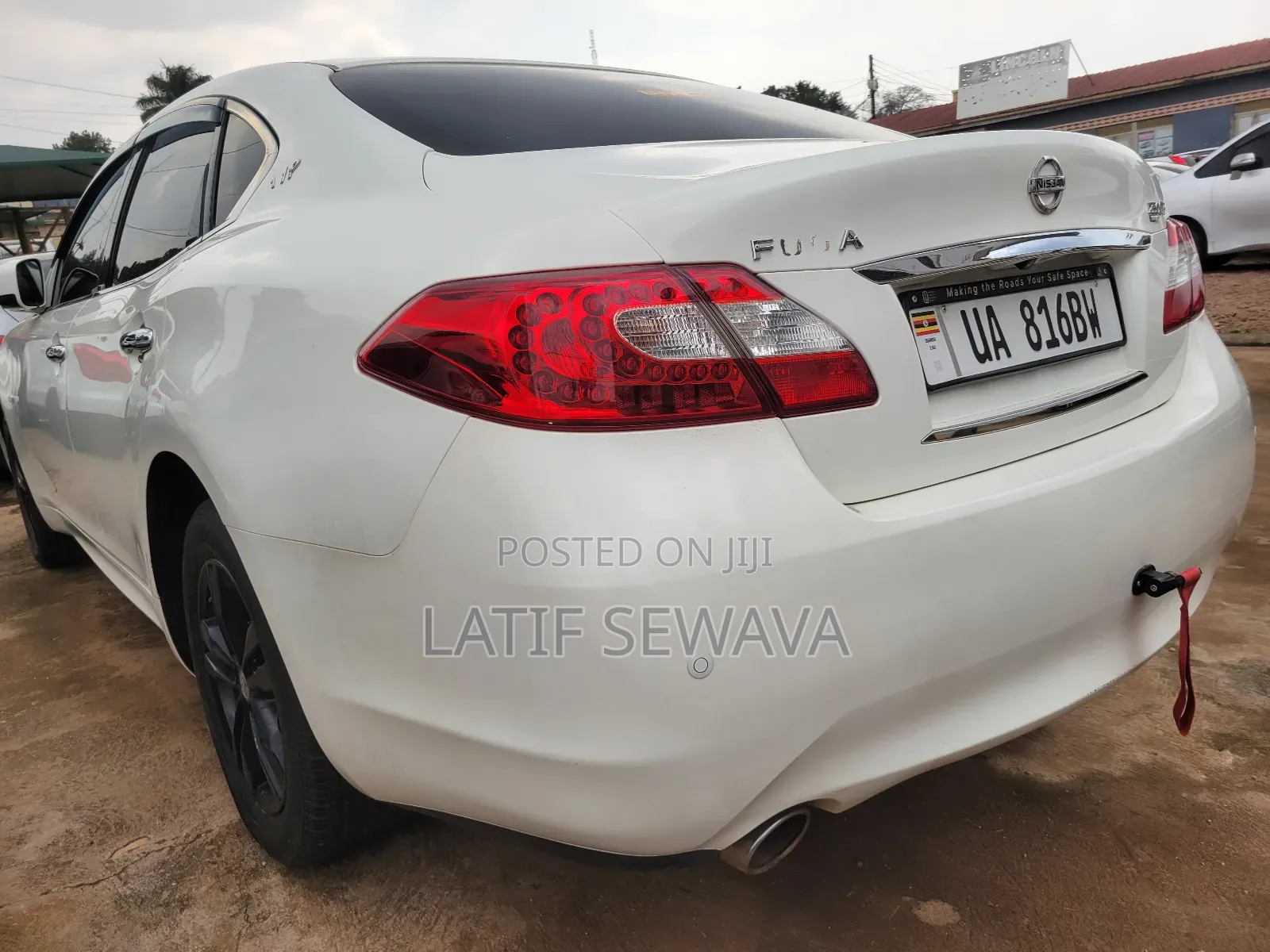 Nissan Fuga 2012 White