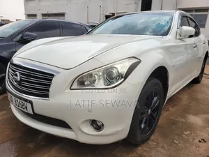 Nissan Fuga 2012 White