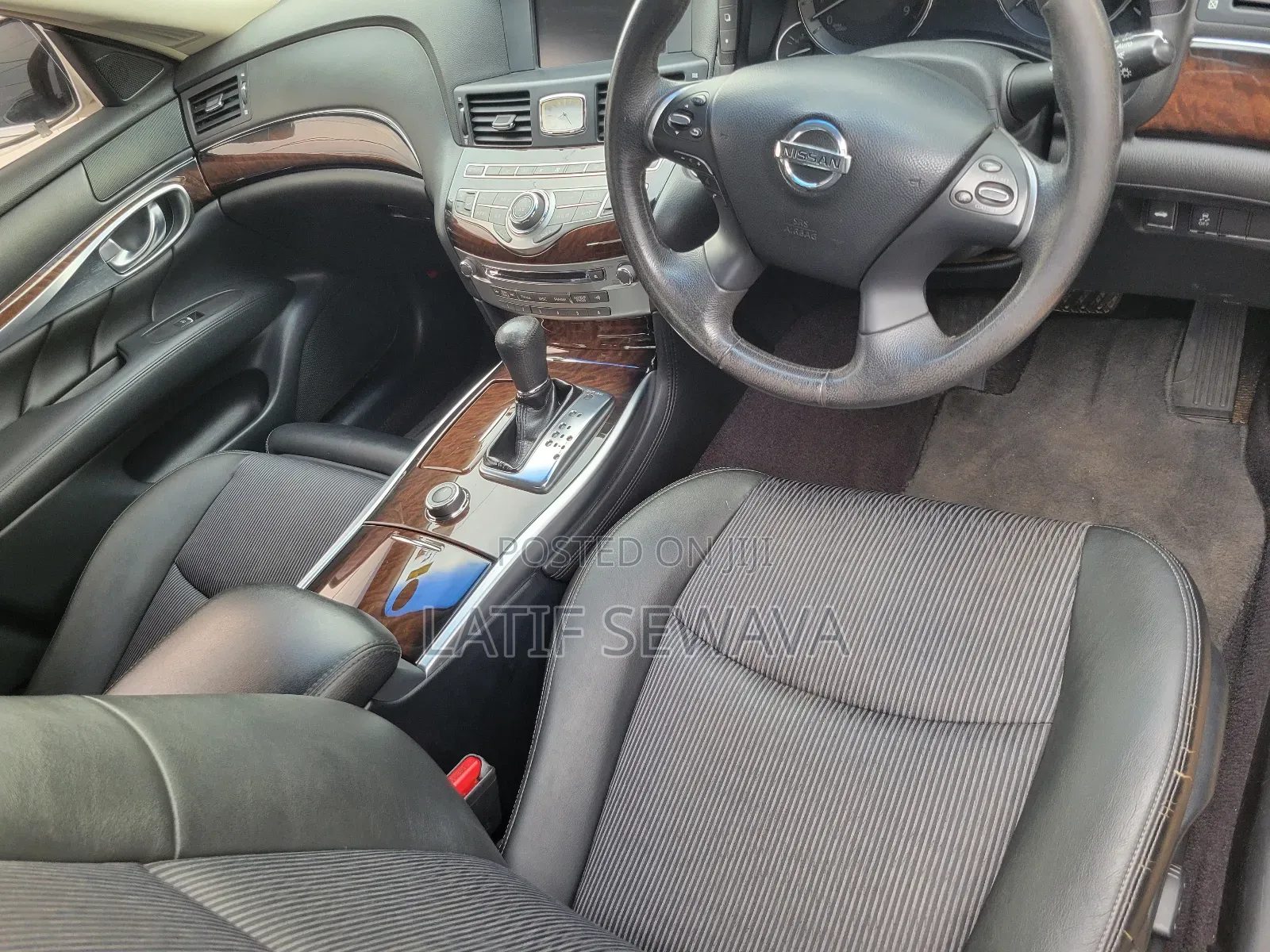 Nissan Fuga 2012 White