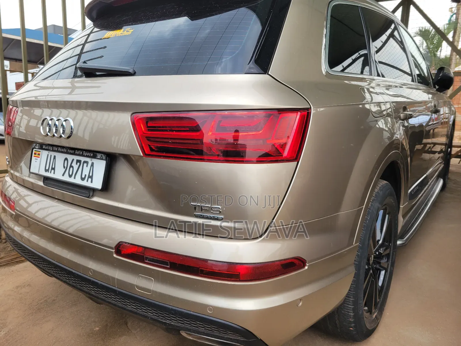 Audi Q7 3.0T Premium Plus quattro 4dr SUV AWD (3.0L 6cyl S/C 8A) 2015