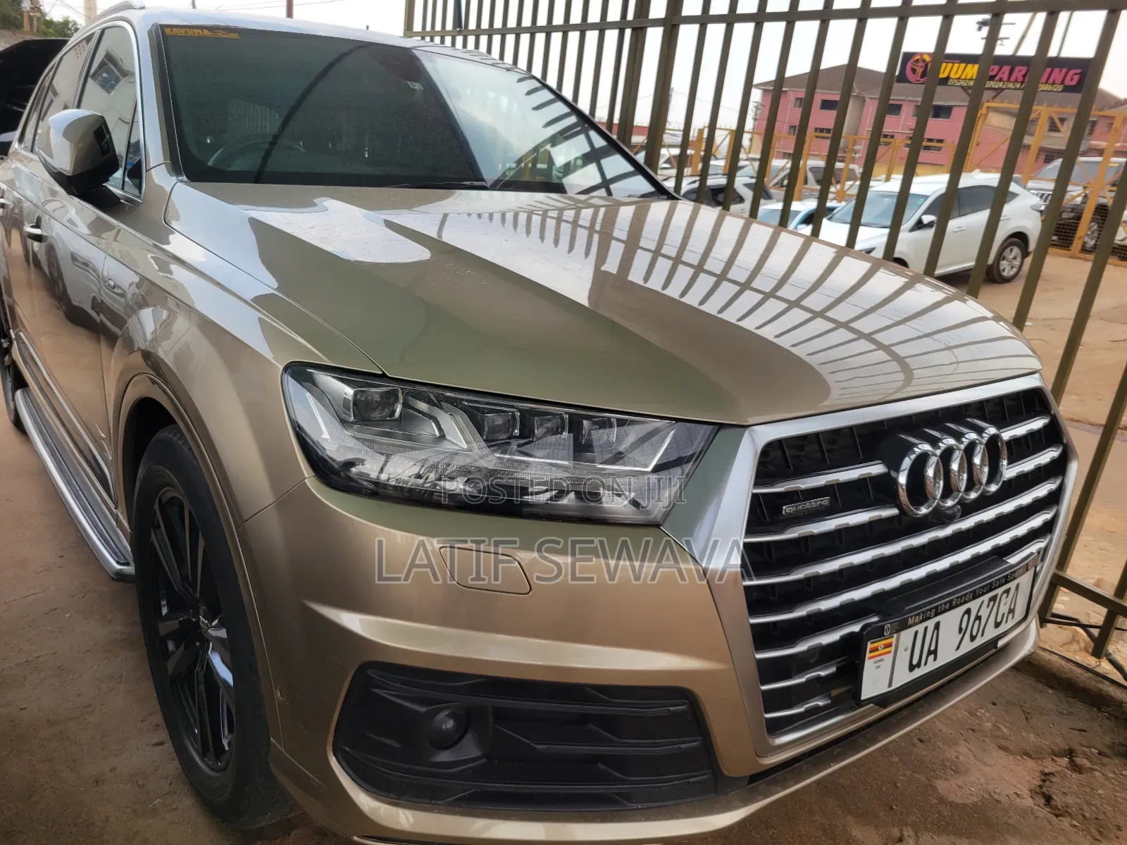 Audi Q7 3.0T Premium Plus quattro 4dr SUV AWD (3.0L 6cyl S/C 8A) 2015