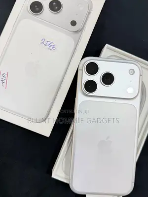 New Apple iPhone 17 Pro 256 GB White