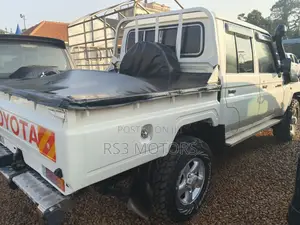 Toyota Land Cruiser Prado 2018 White