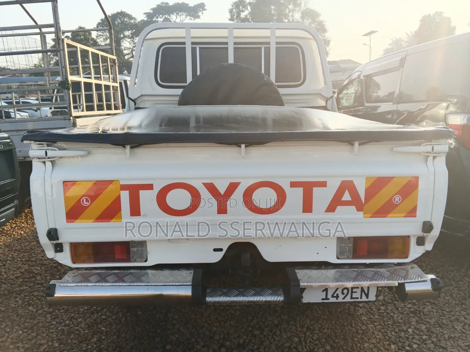 Toyota Land Cruiser Prado 2018 White