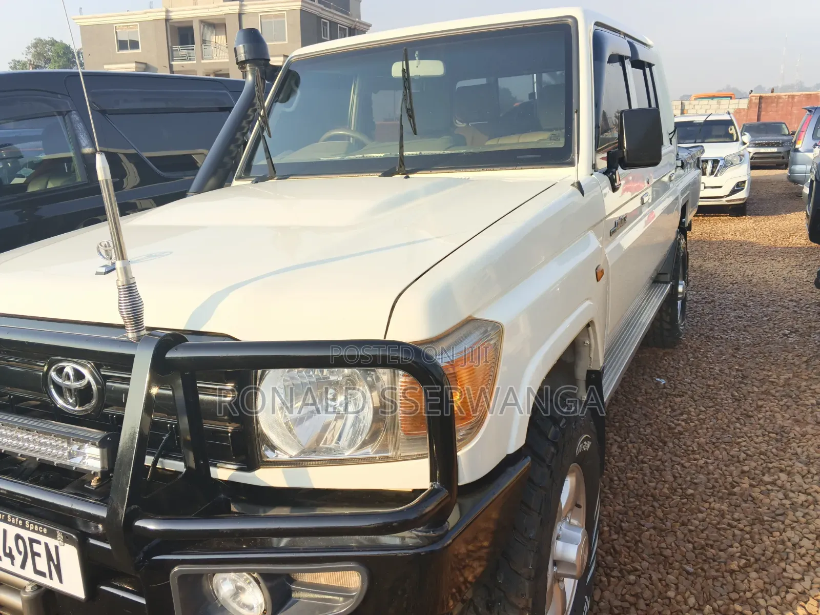 Toyota Land Cruiser Prado 2018 White