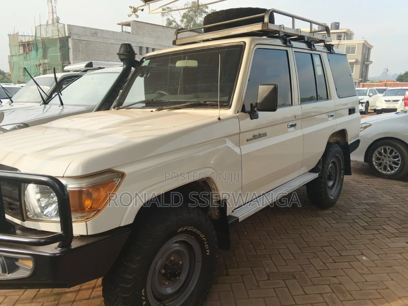 Toyota Land Cruiser Prado 2017 White