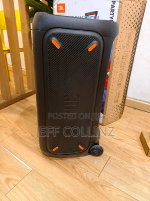 2 Wireless Microphone JBL Speaker 310