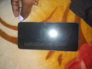 Infinix Smart 10 64 GB Silver