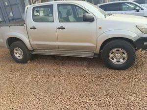 Toyota Hilux 2014 Silver