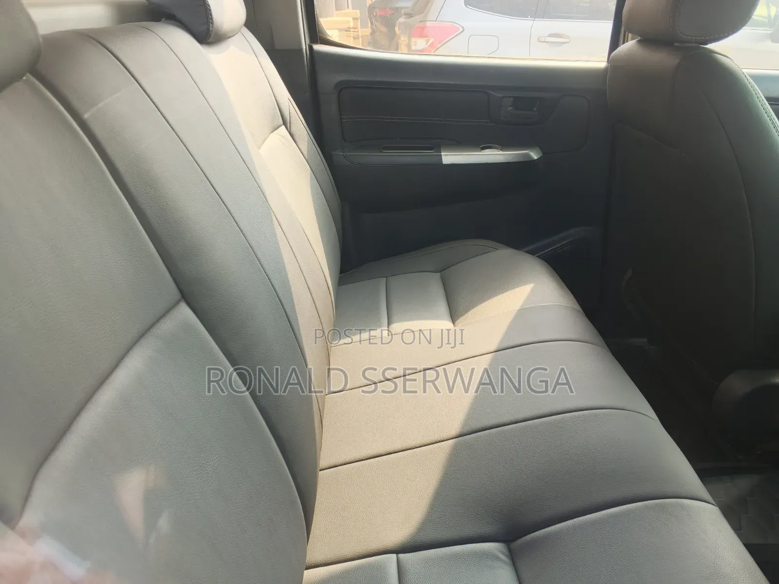 Toyota Hilux 2014 Silver