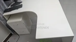 Modern Home Office / Work Table (Big Enough)