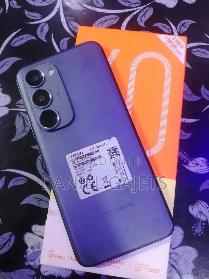 New Tecno Spark 40 Pro+ 256 GB Black
