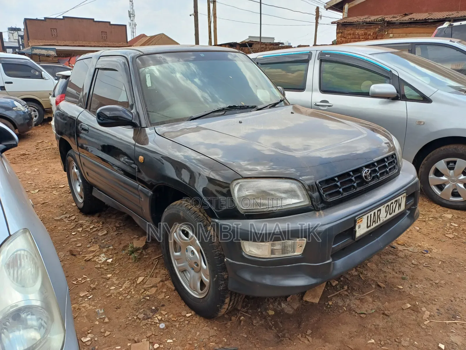 Toyota RAV4 Automatic 2000 Black