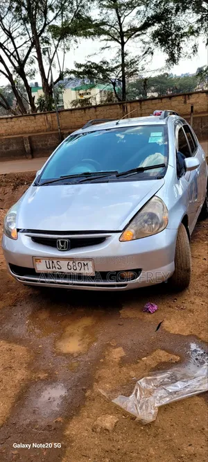 Honda Fit Aria 2004 Silver