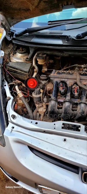 Honda Fit Aria 2004 Silver