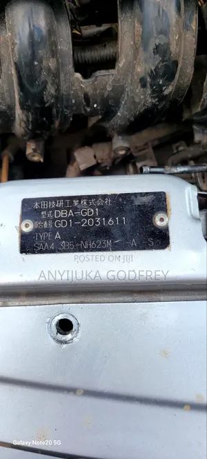 Honda Fit Aria 2004 Silver