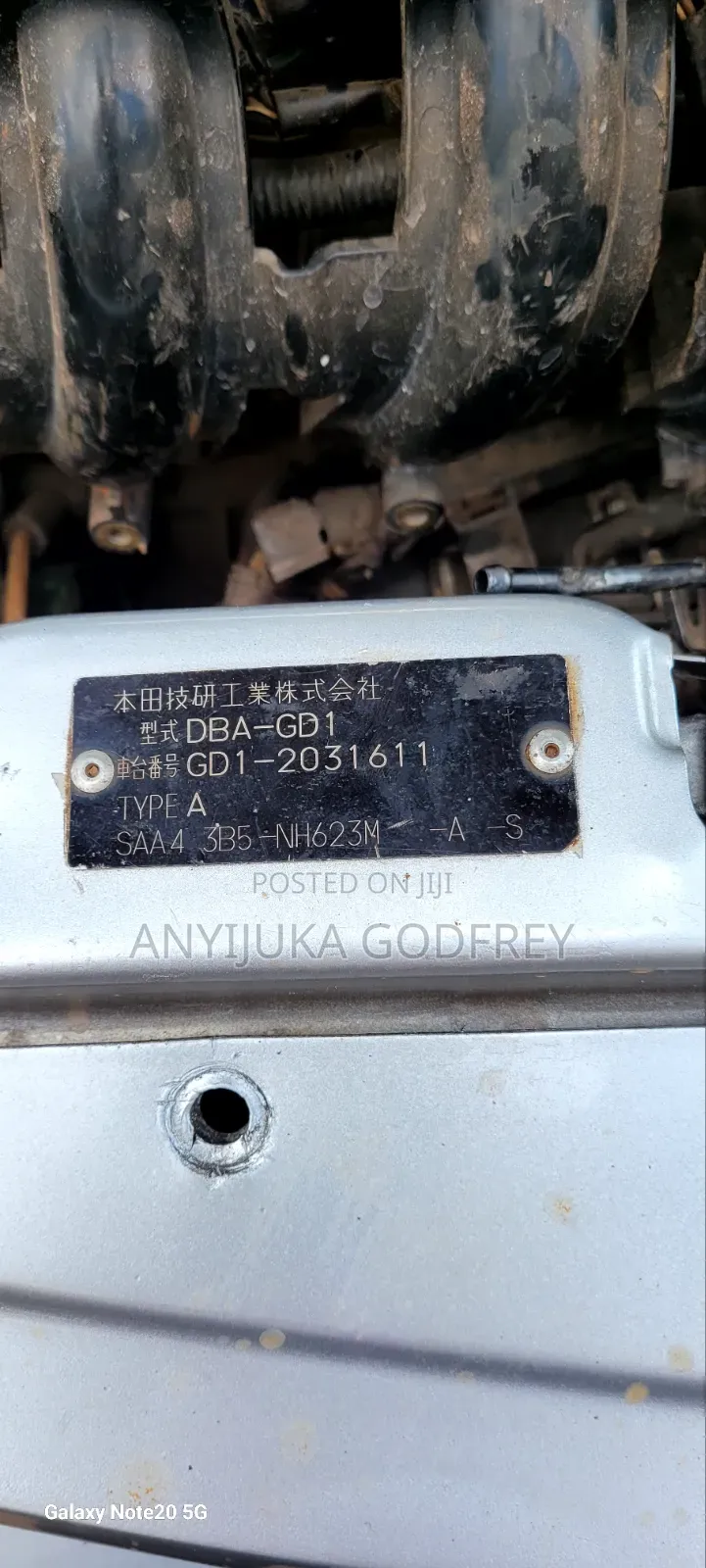 Honda Fit Aria 2004 Silver