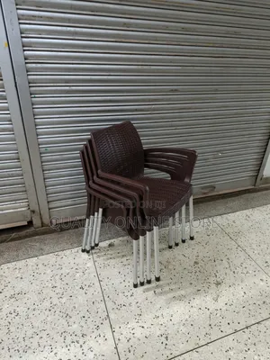 Cafe Steel Legs Plastic Chairs Plastic Chairs