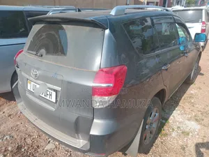 Toyota Vanguard 2011 Gray