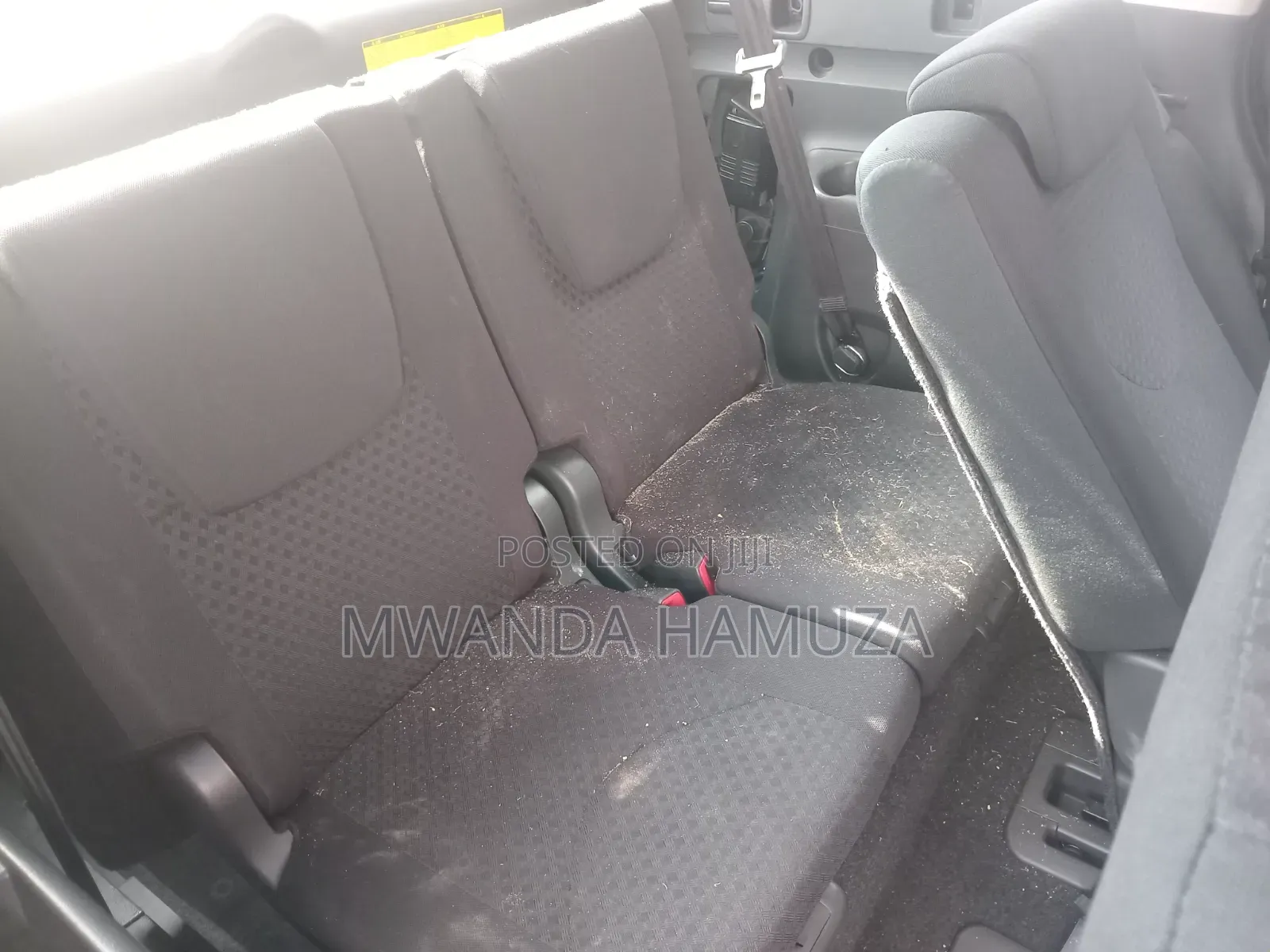 Toyota Vanguard 2011 Gray