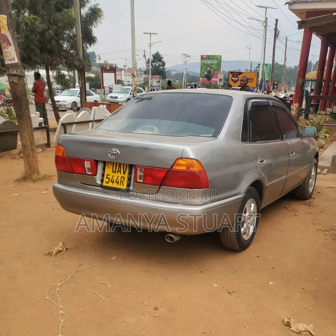 Toyota Corolla 1997 Gray