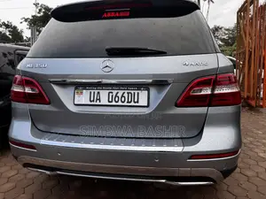 Mercedes-Benz M Class ML350 4dr SUV (3.5L 6cyl 7A) 2014 Gray