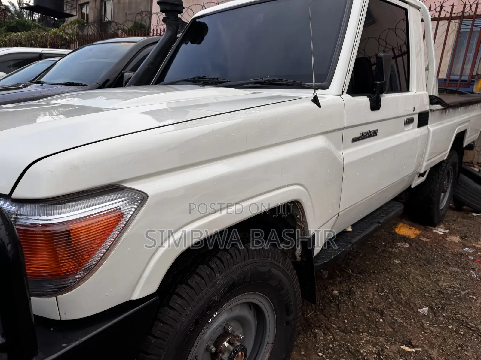 Toyota Land Cruiser 2015 White