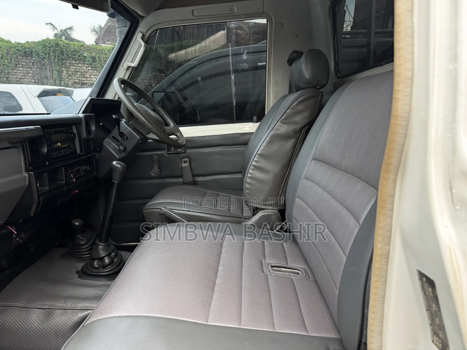 Toyota Land Cruiser 2015 White