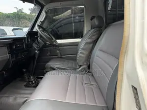 Toyota Land Cruiser 2015 White