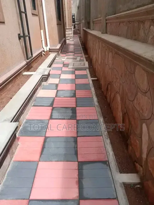 Trusted Modern Compound Designers 