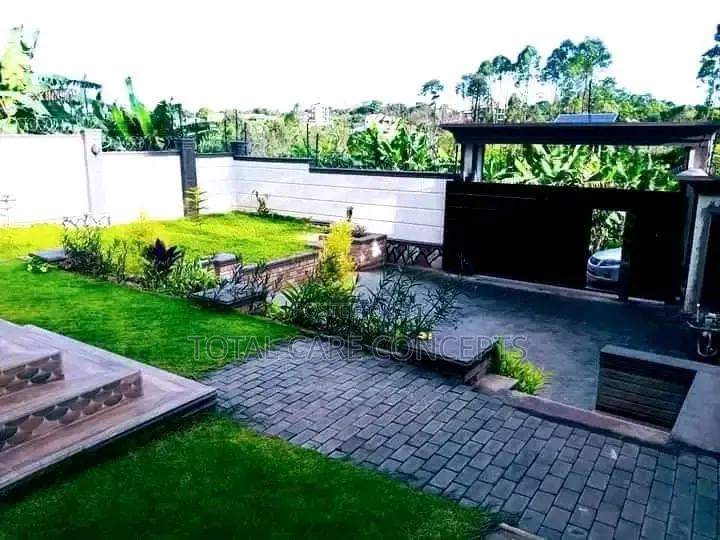 Trusted Modern Compound Designers 