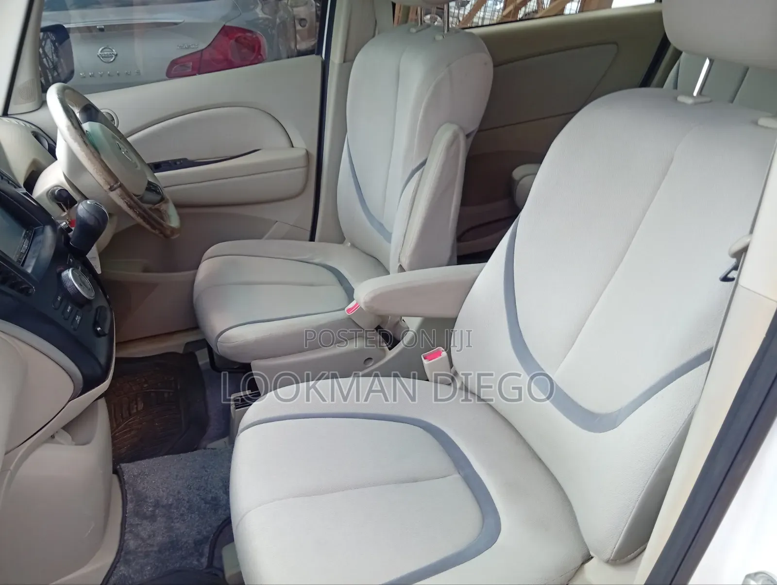 Mazda Biante 2011 White