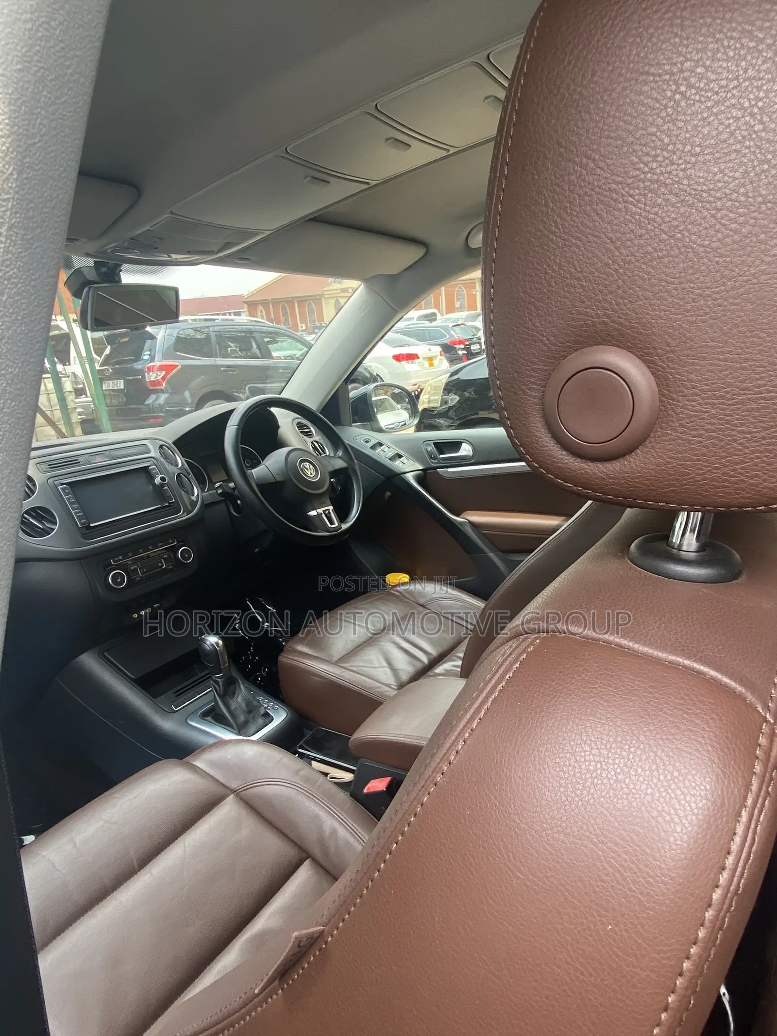 Volkswagen Tiguan S 4dr SUV (2.0L 4cyl Turbo 6A) 2015 Black