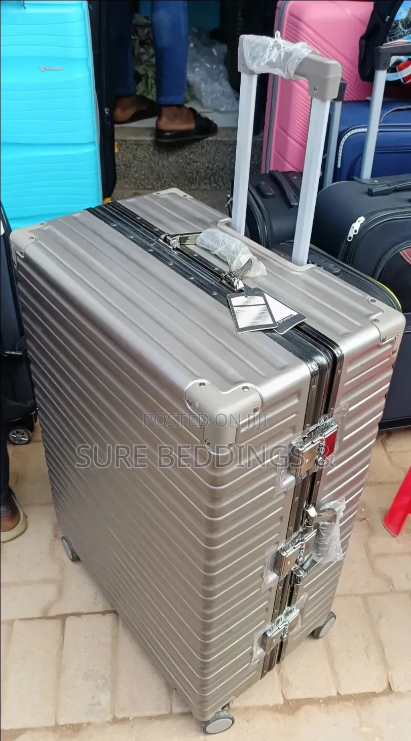 Scottish No Zip Suitcase