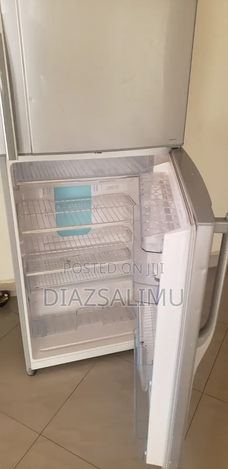 Fridge Toshiba