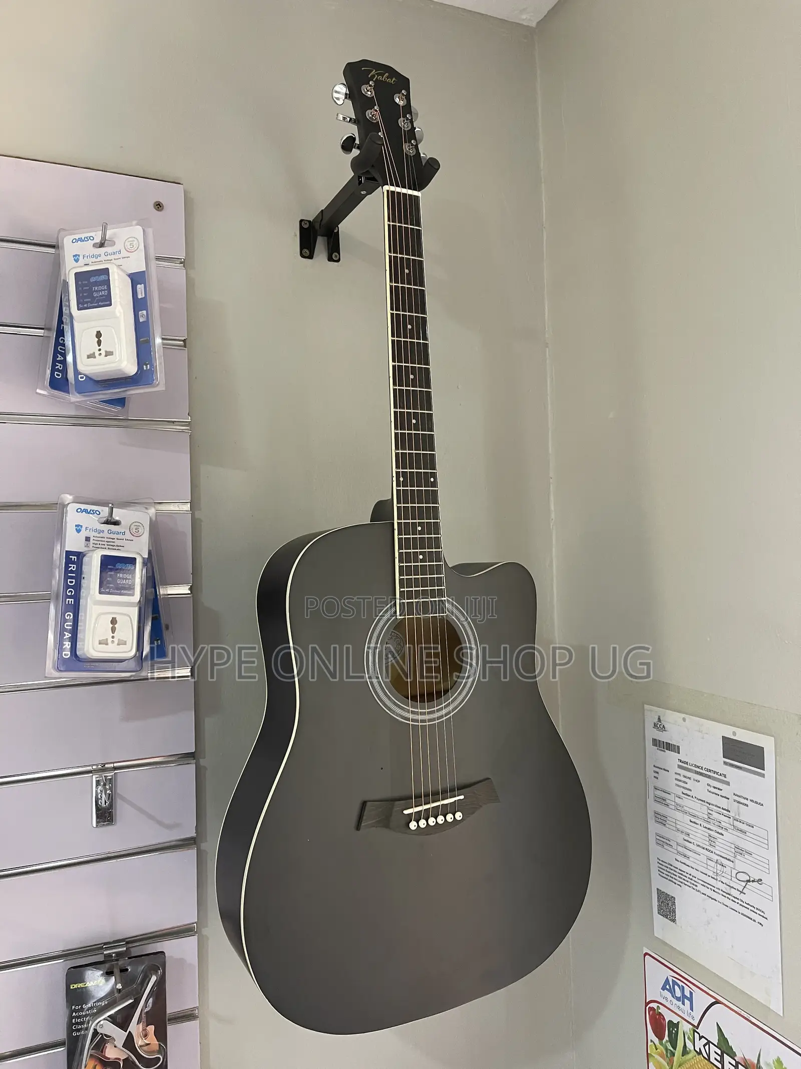 Star Beats,Brandnew Black Acoustic Guitar