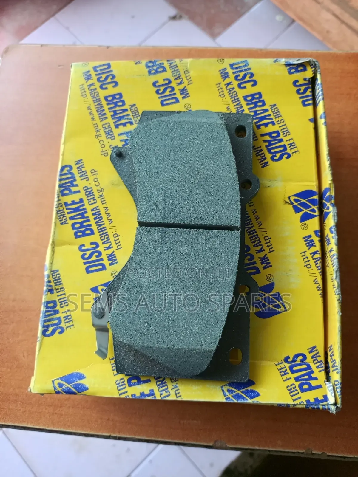 Brake Pads Landcruiser V8.