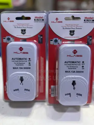A Box of 100pcs Klaus Automatic Voltage Protector Guard13A 3000W