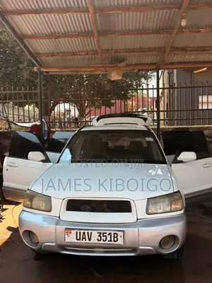 Subaru Forester Automatic 2004 White