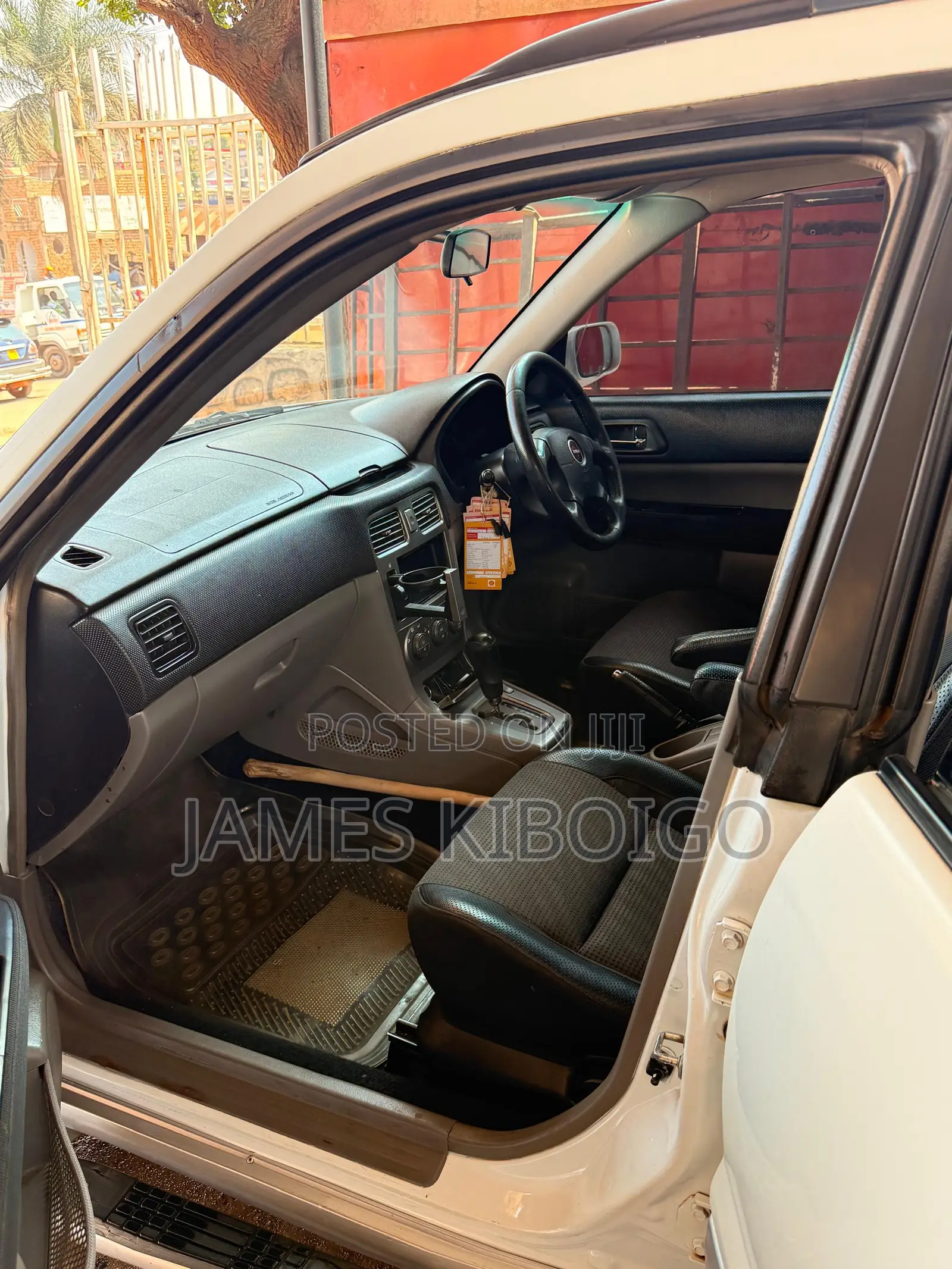 Subaru Forester Automatic 2004 White