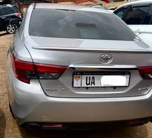 Toyota Mark X 2.5 AWD 2014 Silver